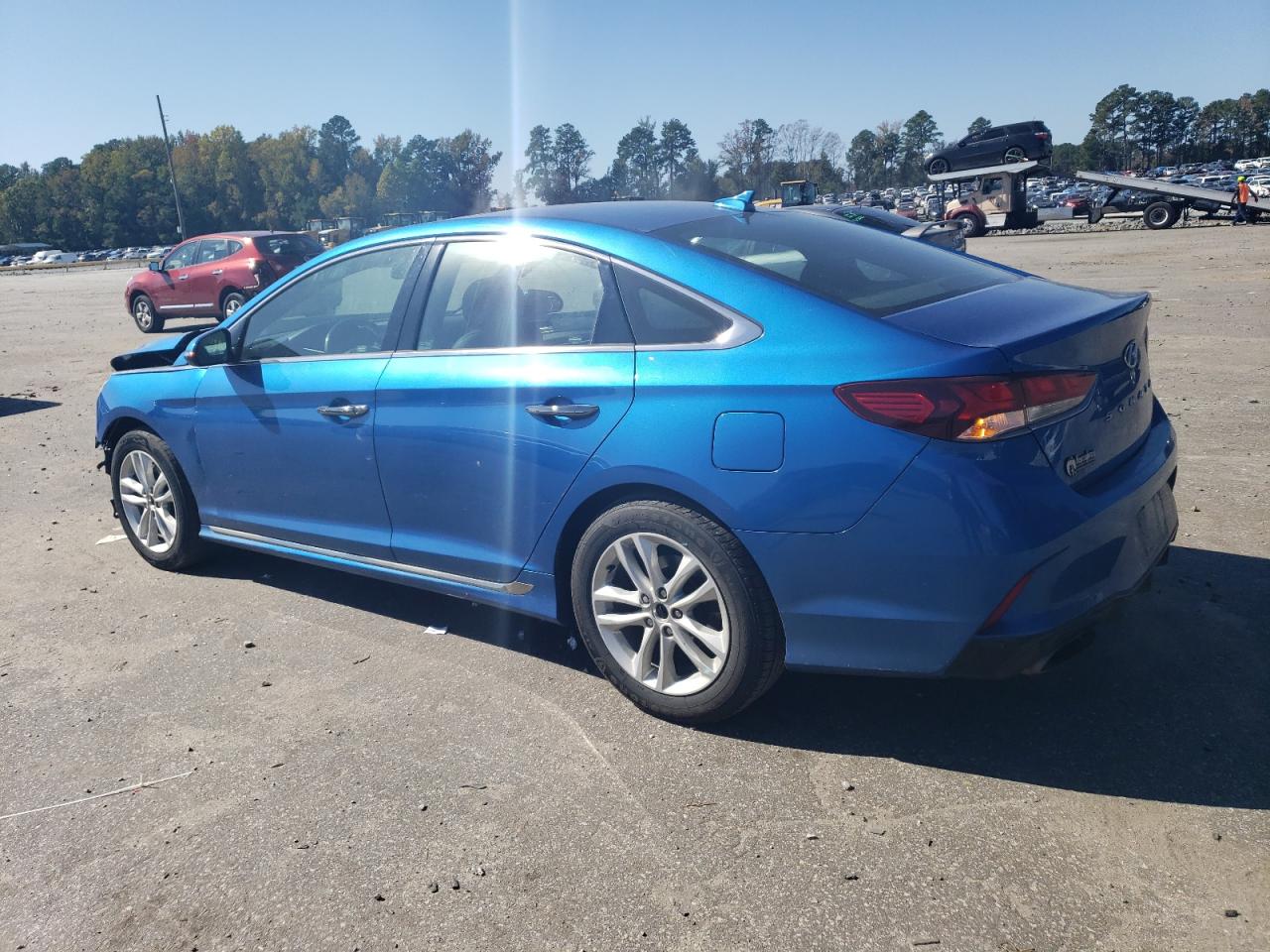 Image 2 of 2018 HYUNDAI SONATA SPORT 2018 with VIN 5NPE34AB4JH672913