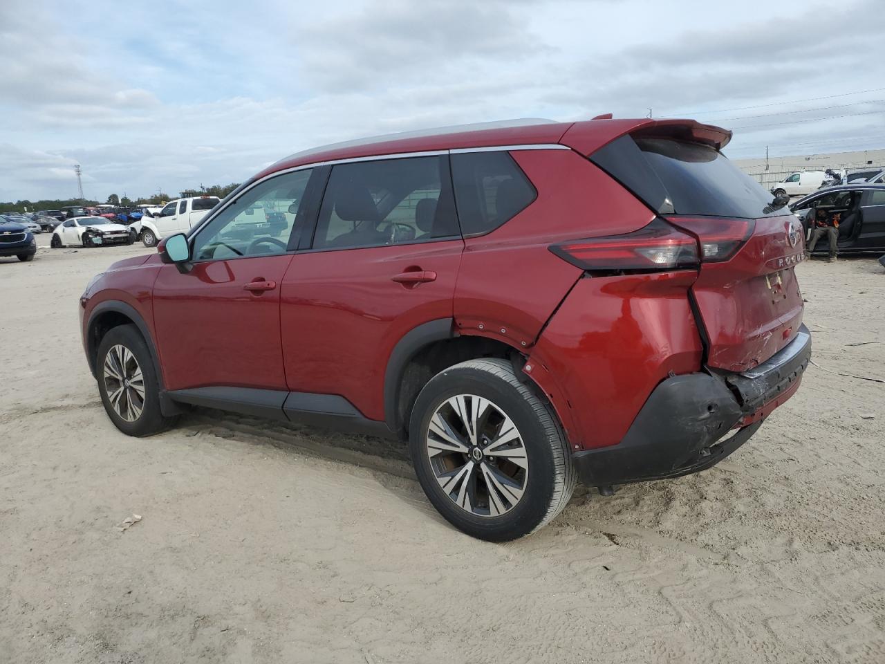 Изображение 2 2021 NISSAN ROGUE SV 2021 с VIN 5N1AT3BA6MC821798
