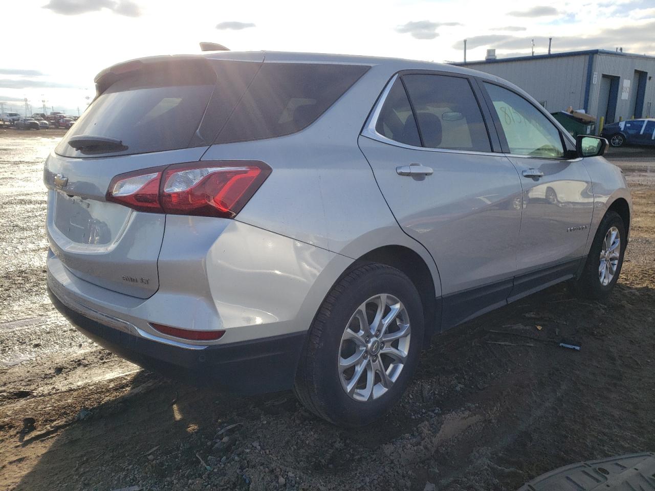 Image 3 of 2020 CHEVROLET EQUINOX LT 2020 with VIN 2GNAXTEV3L6254990