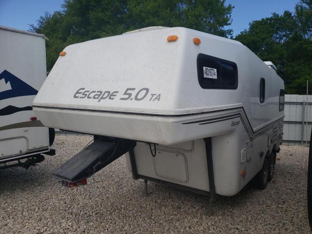 Изображение 2 2022 ESCA TRAVELTRAI 2022 с VIN 2E9TF6B52NC068095