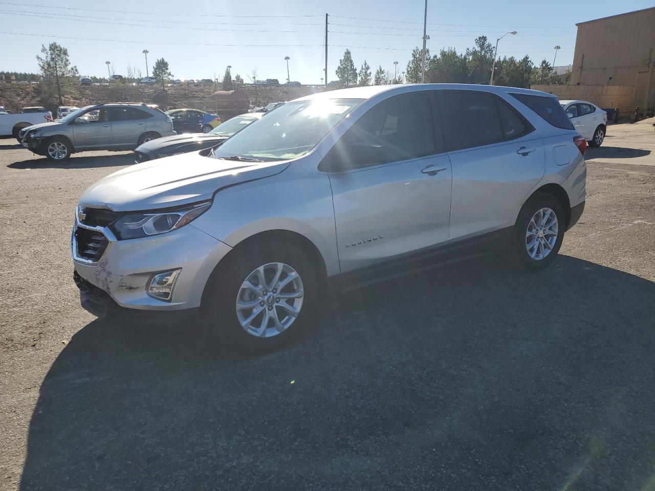 Изображение 1 2020 CHEVROLET EQUINOX LS 2020 с VIN 3GNAXHEVXLS601827