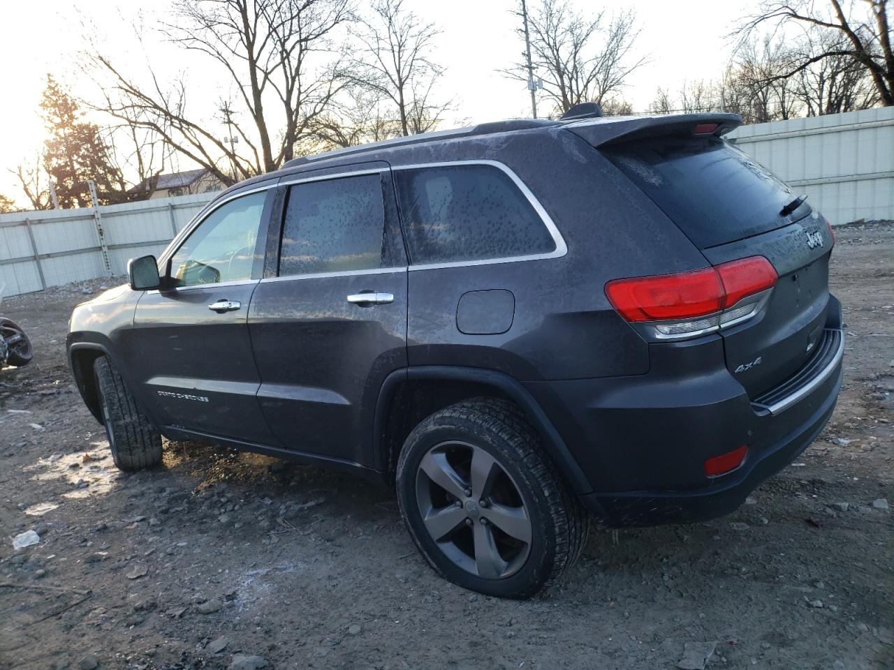 Изображение 2 2015 JEEP GRAND CHEROKEE LIMITED 2015 с VIN 1C4RJFBG2FC184012