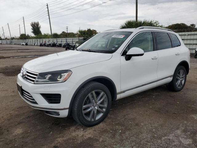 2015 VOLKSWAGEN TOUAREG V6 TDI 2015 image