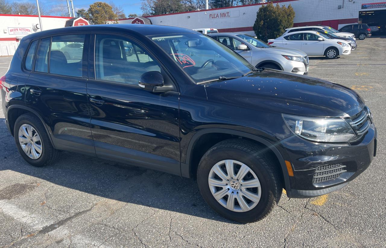 Image 1 of 2013 VOLKSWAGEN TIGUAN S 2013 with VIN WVGCV7AX2DW532058
