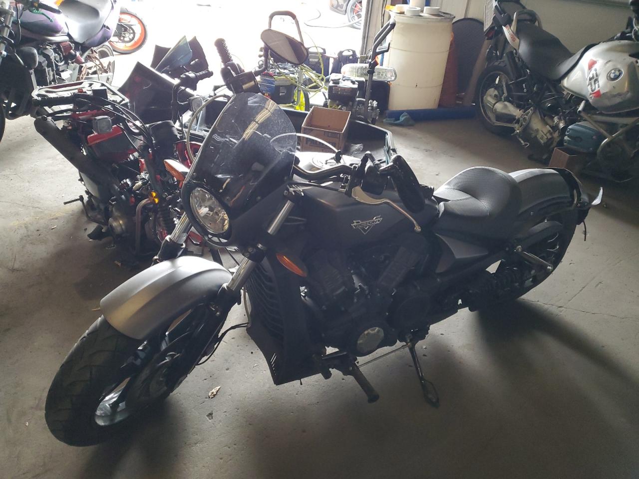 Изображение 2 2017 VICTORY MOTORCYCLES OCTANE ABS 2017 с VIN 5VPFTA007H3000144