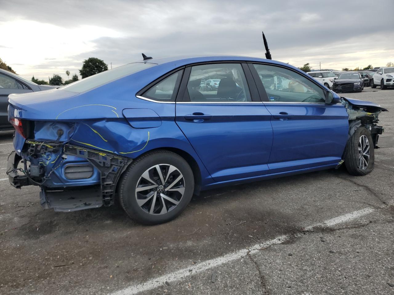 Obraz 3 z 2022 VOLKSWAGEN JETTA S 2022 z VIN 3VWCM7BU8NM006236