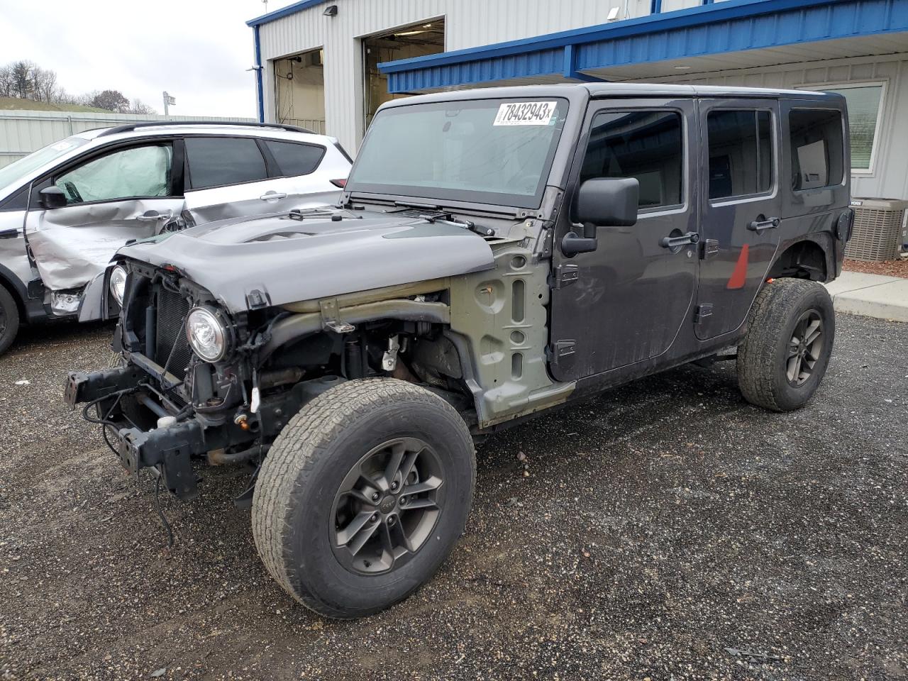 Изображение 1 2016 JEEP WRANGLER UNLIMITED SAHARA 2016 с VIN 1C4BJWEG5GL222072