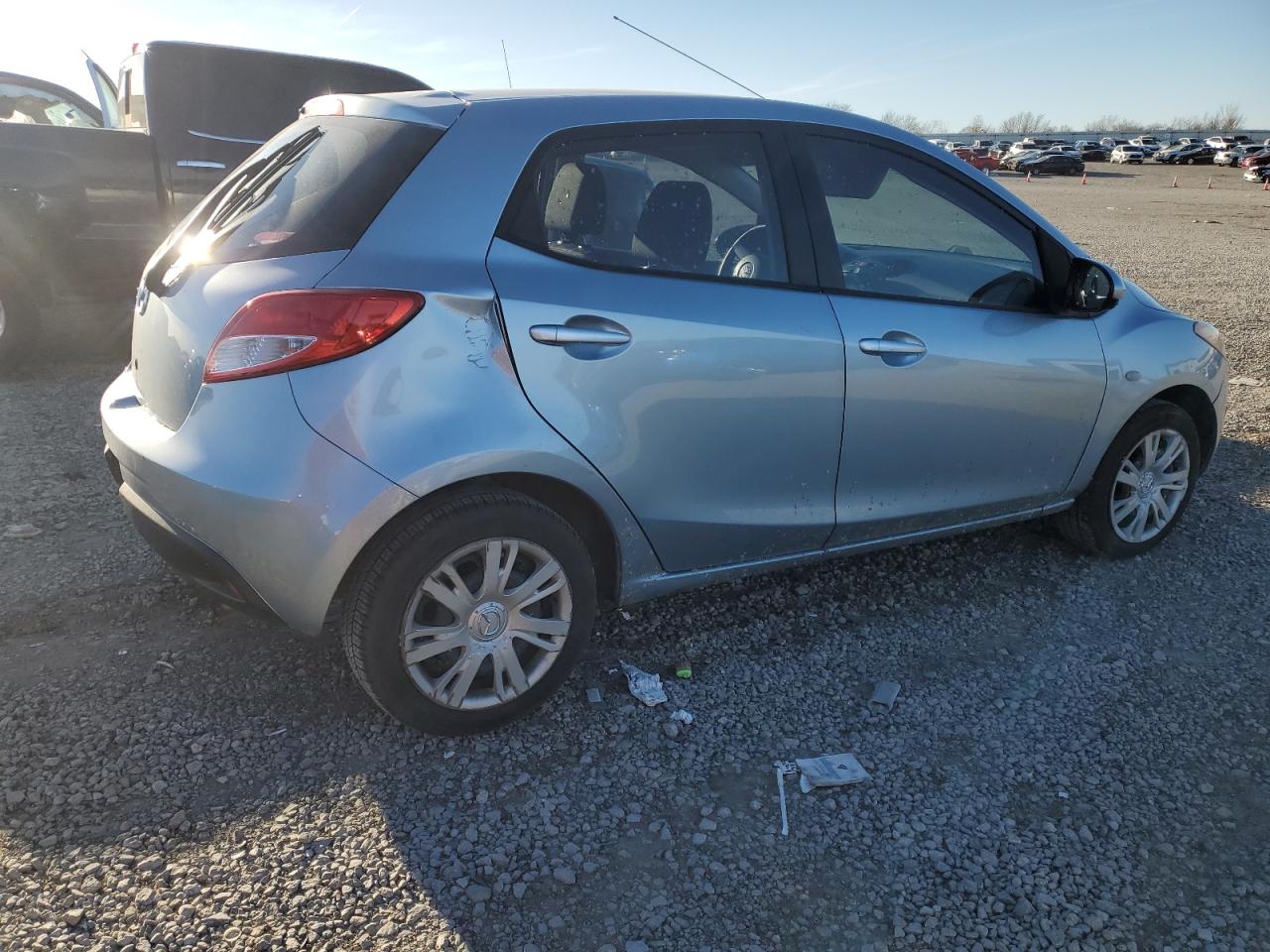 Obraz 3 z 2013 MAZDA MAZDA2  2013 z VIN JM1DE1KY0D0154967
