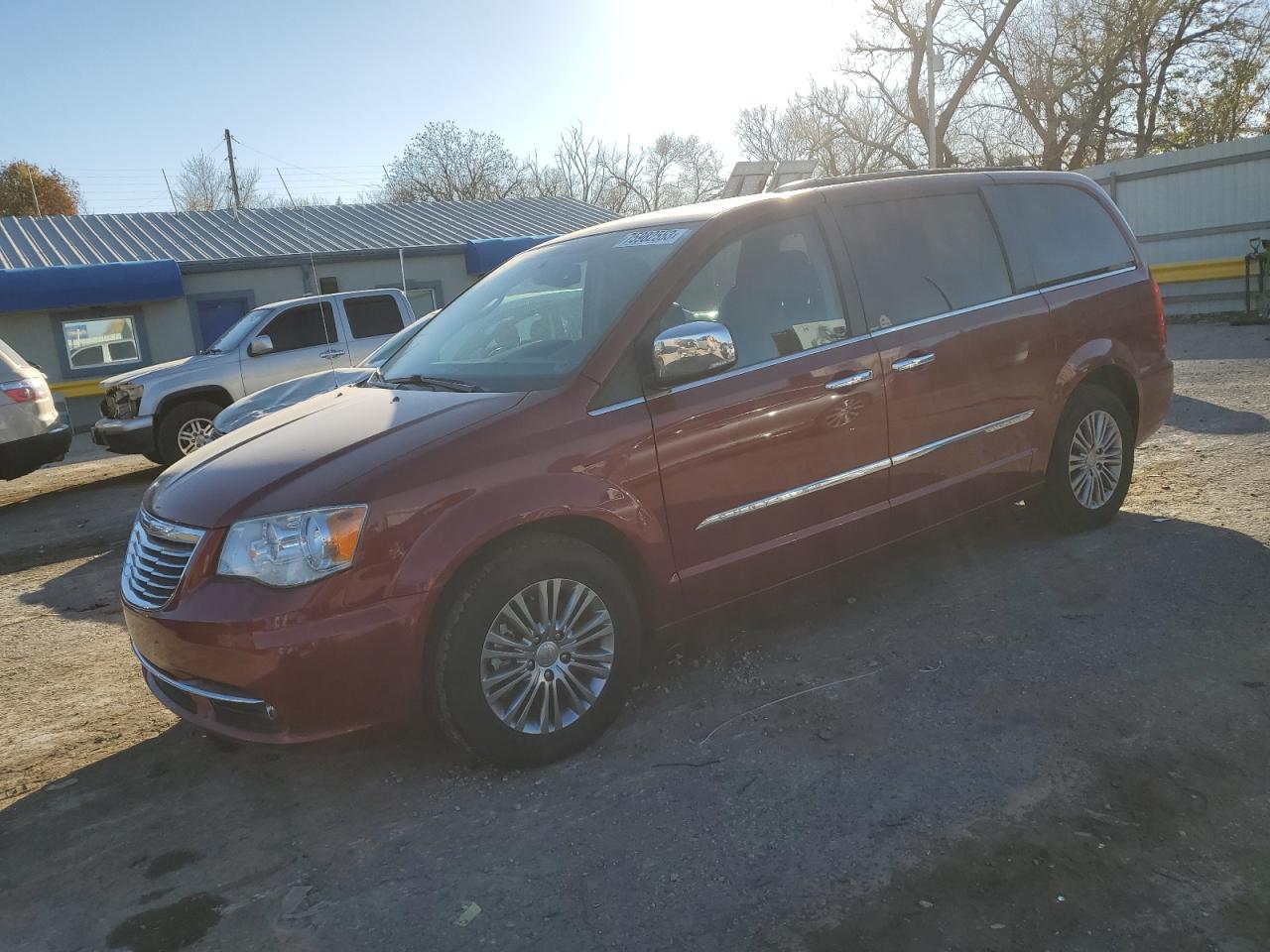 2014 CHRYSLER TOWN & COUNTRY TOURING L 2014 image