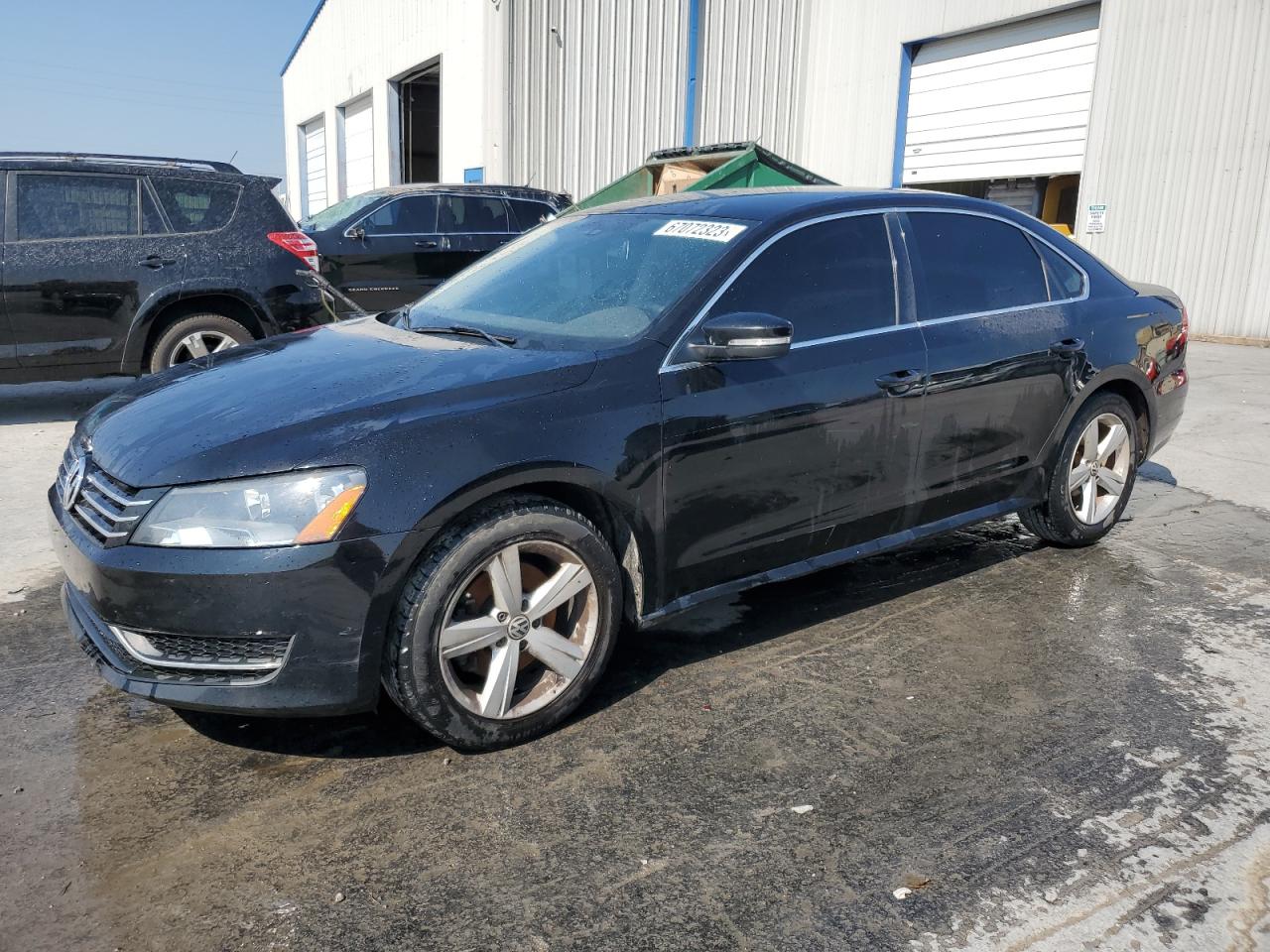 Obraz 1 z 2014 VOLKSWAGEN PASSAT SE 2014 z VIN 1VWBS7A34EC091670