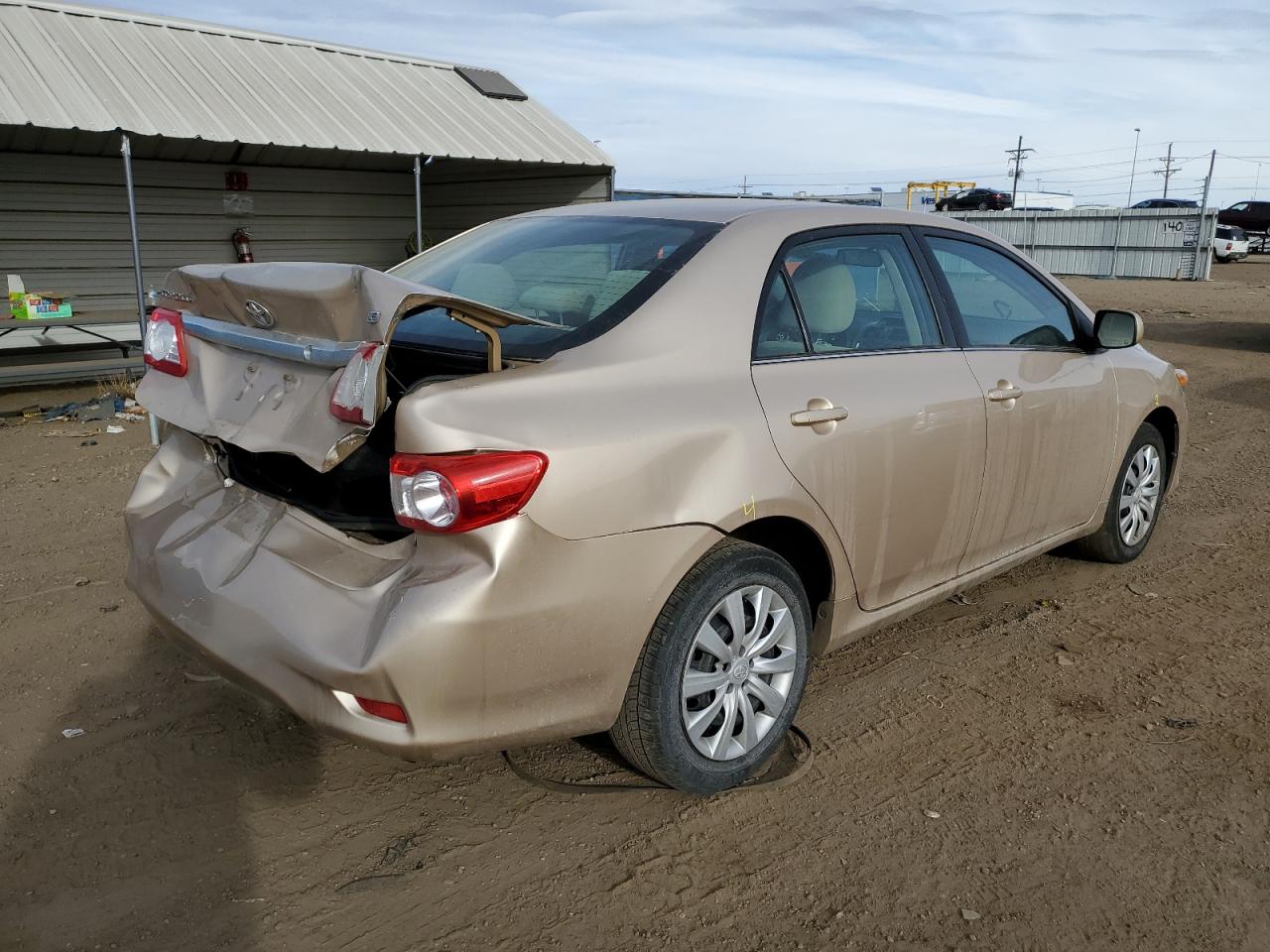 Obraz 3 z 2013 TOYOTA COROLLA BASE 2013 z VIN 2T1BU4EE4DC921254