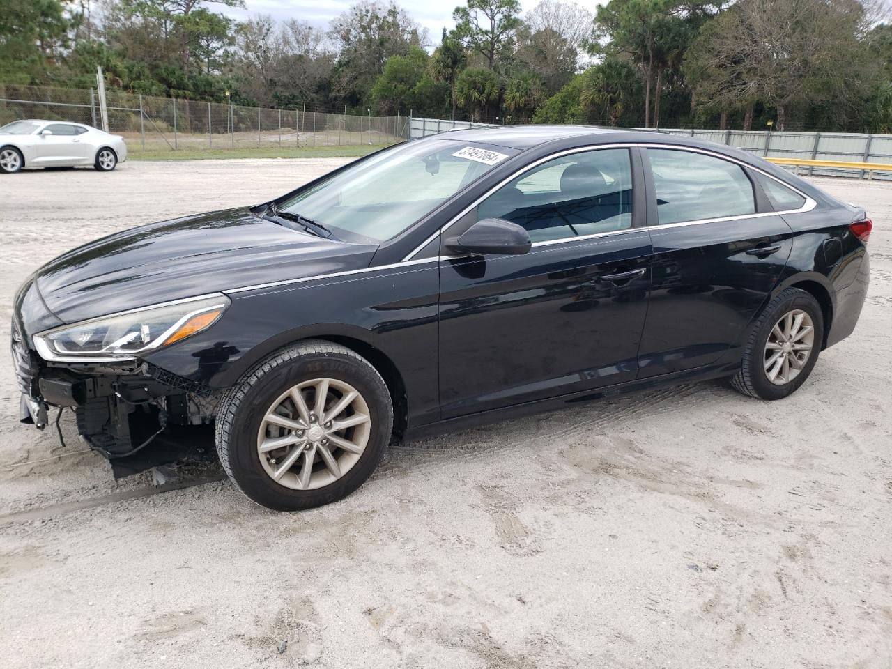 Obraz 1 z 2018 HYUNDAI SONATA SE 2018 z VIN 5NPE24AF3JH612983