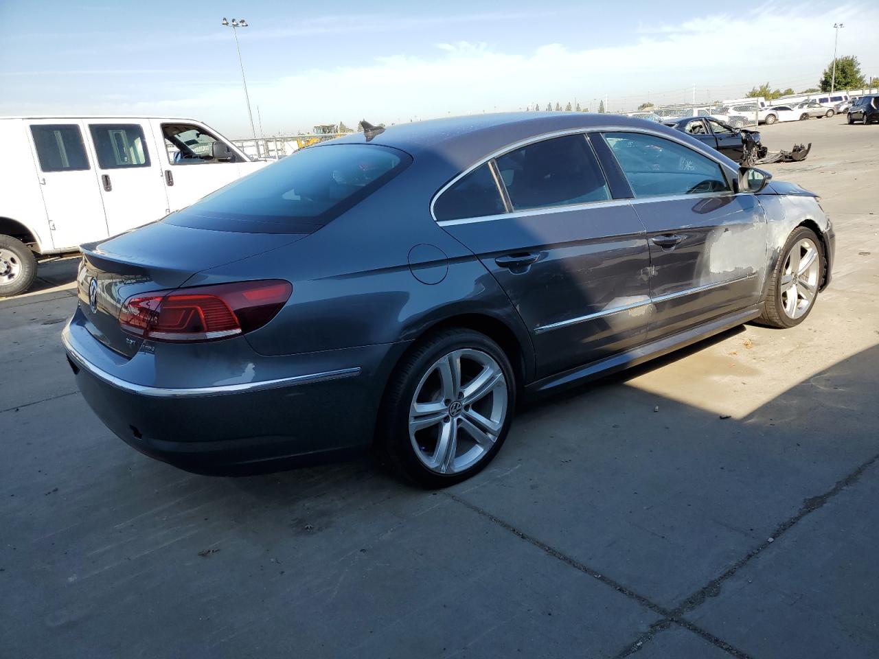 Obraz 3 z Volkswagen Cc Sport 2013 z VIN WVWAP7AN2DE561814