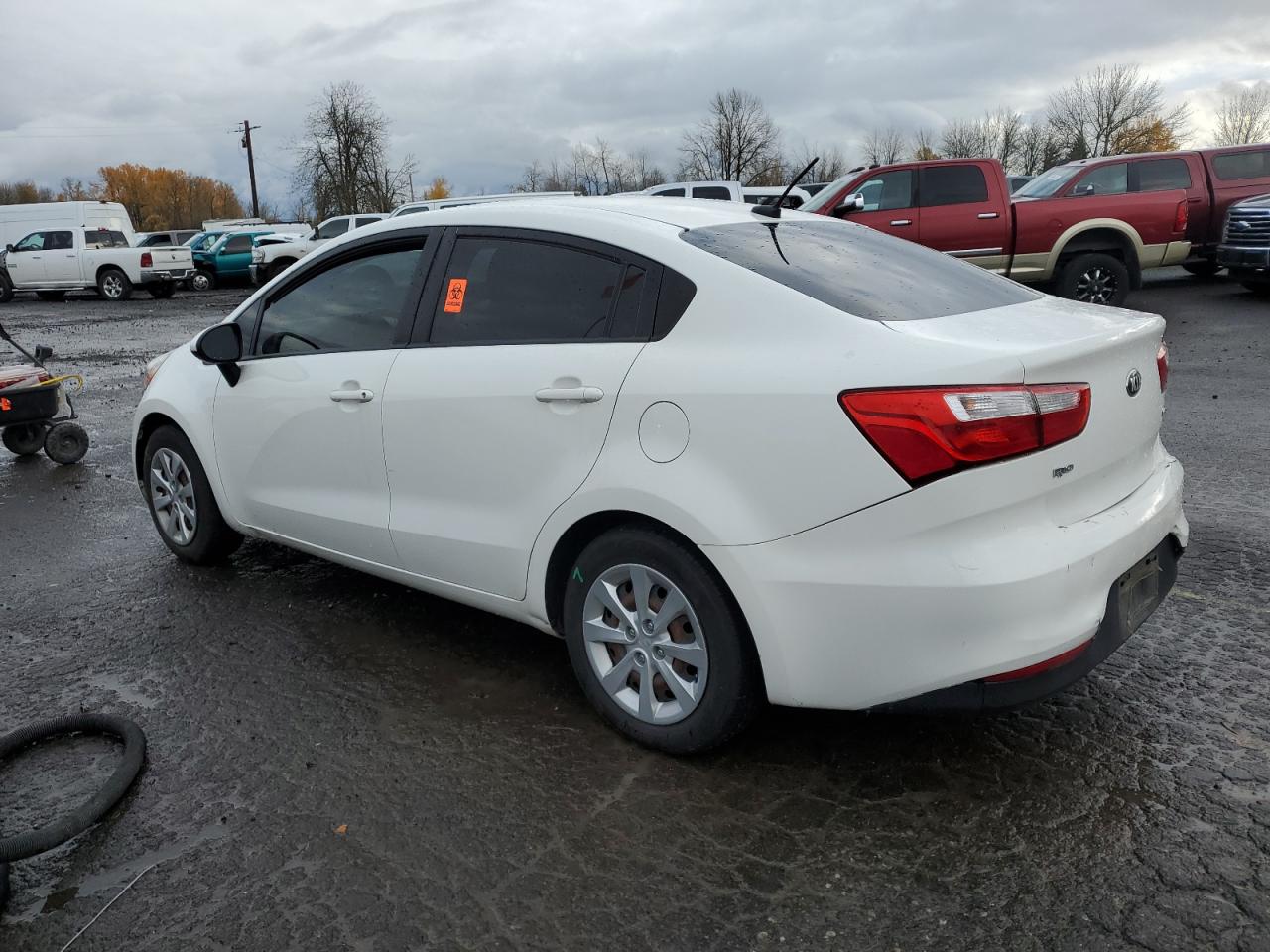 Obraz 2 z 2016 KIA RIO LX 2016 z VIN KNADM4A30G6558974