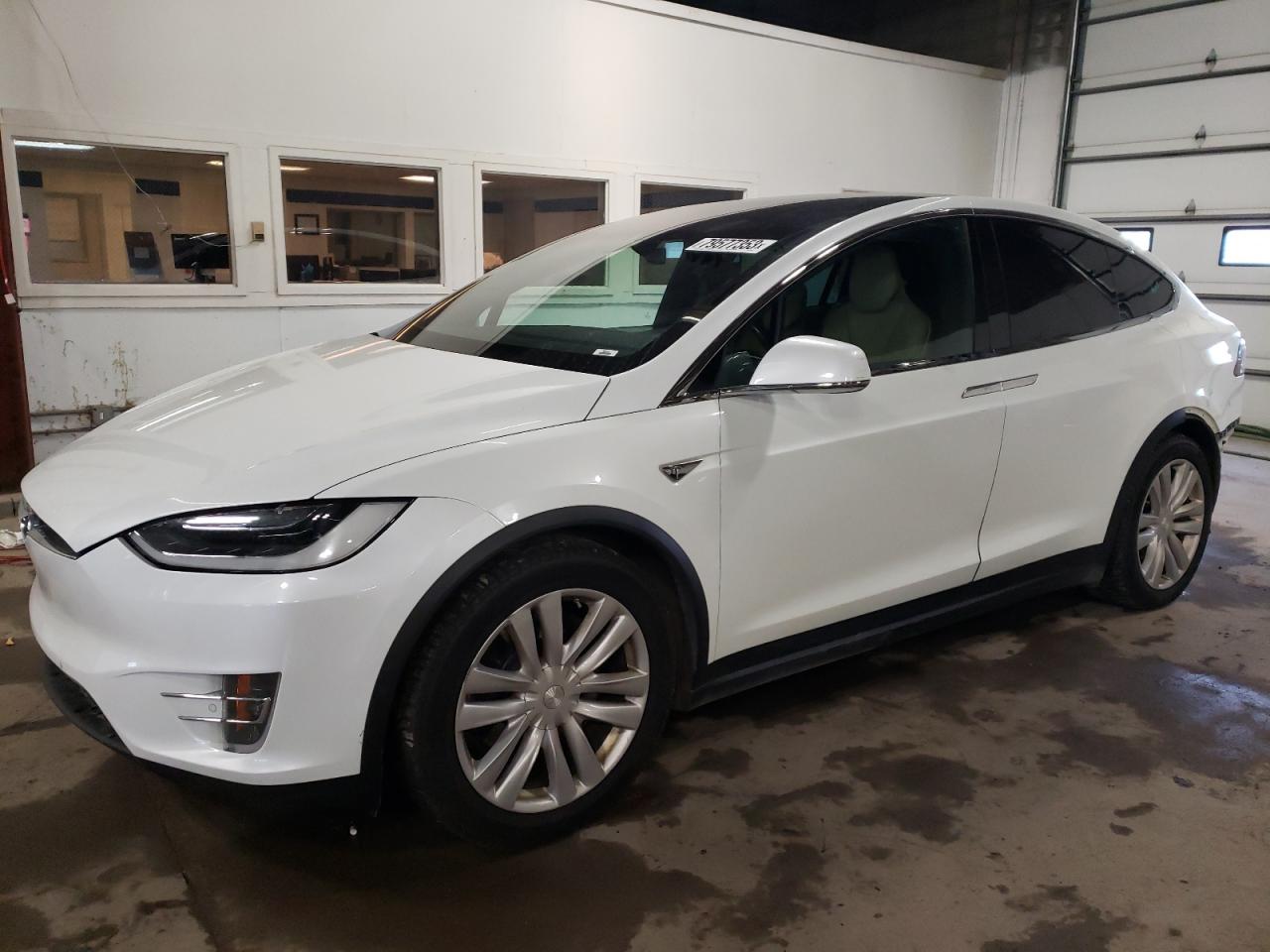 Obraz 2016 TESLA MODEL X  2016