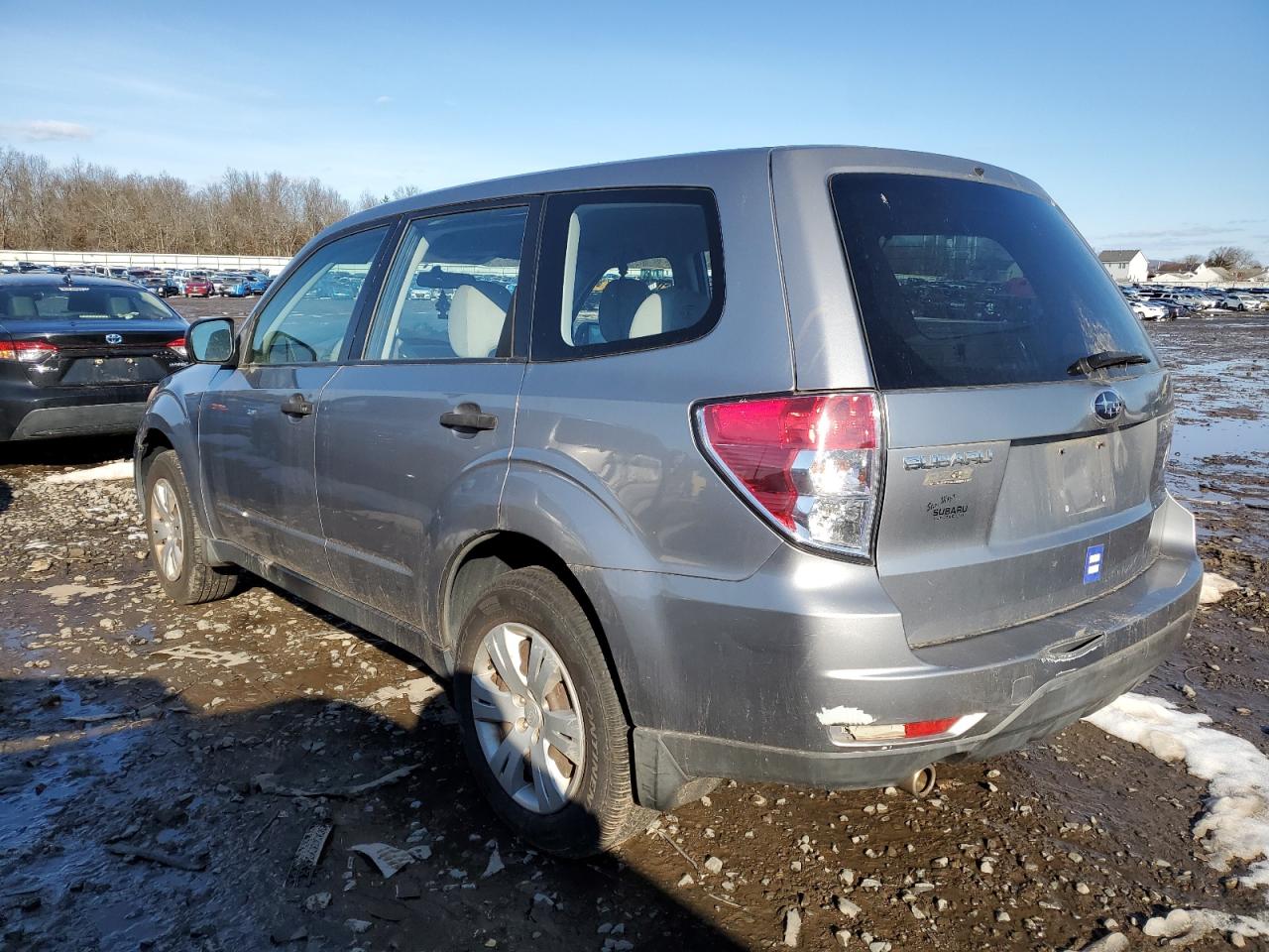 Изображение 2 2009 SUBARU FORESTER 2.5X 2009 с VIN JF2SH61699H717875