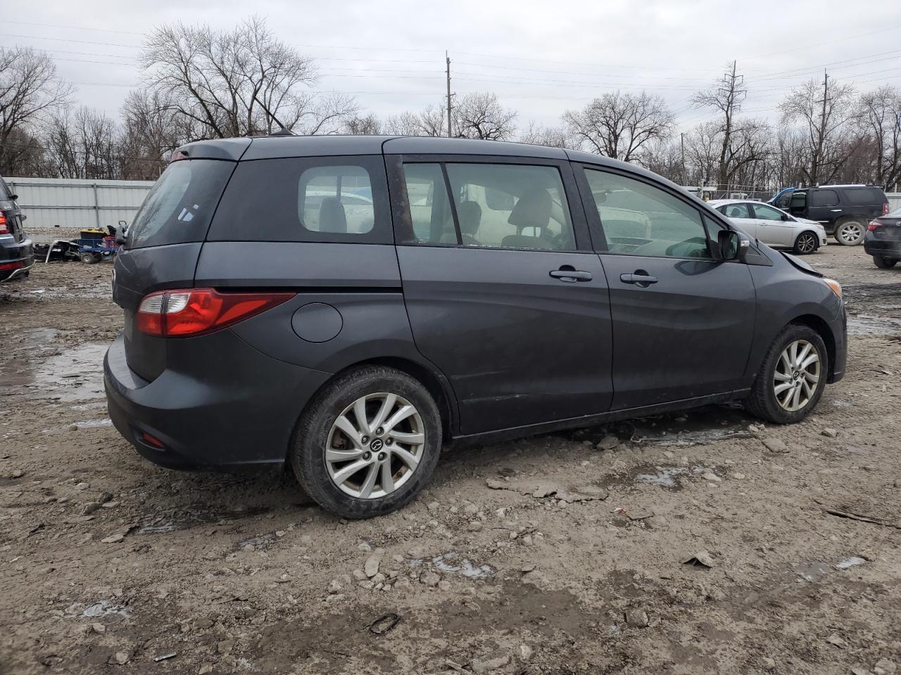 Image 3 of 2015 MAZDA 5 SPORT 2015 with VIN JM1CW2BL2F0183120