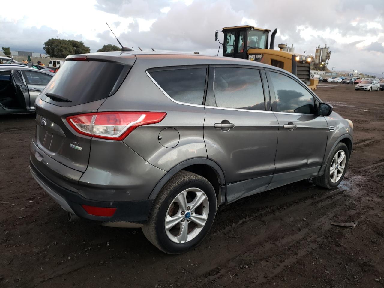 Image 3 of 2013 FORD ESCAPE SE 2013 with VIN 1FMCU0G92DUA95208