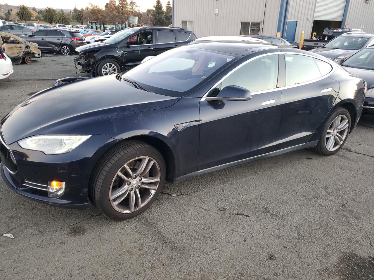 2013 TESLA MODEL S  2013 image
