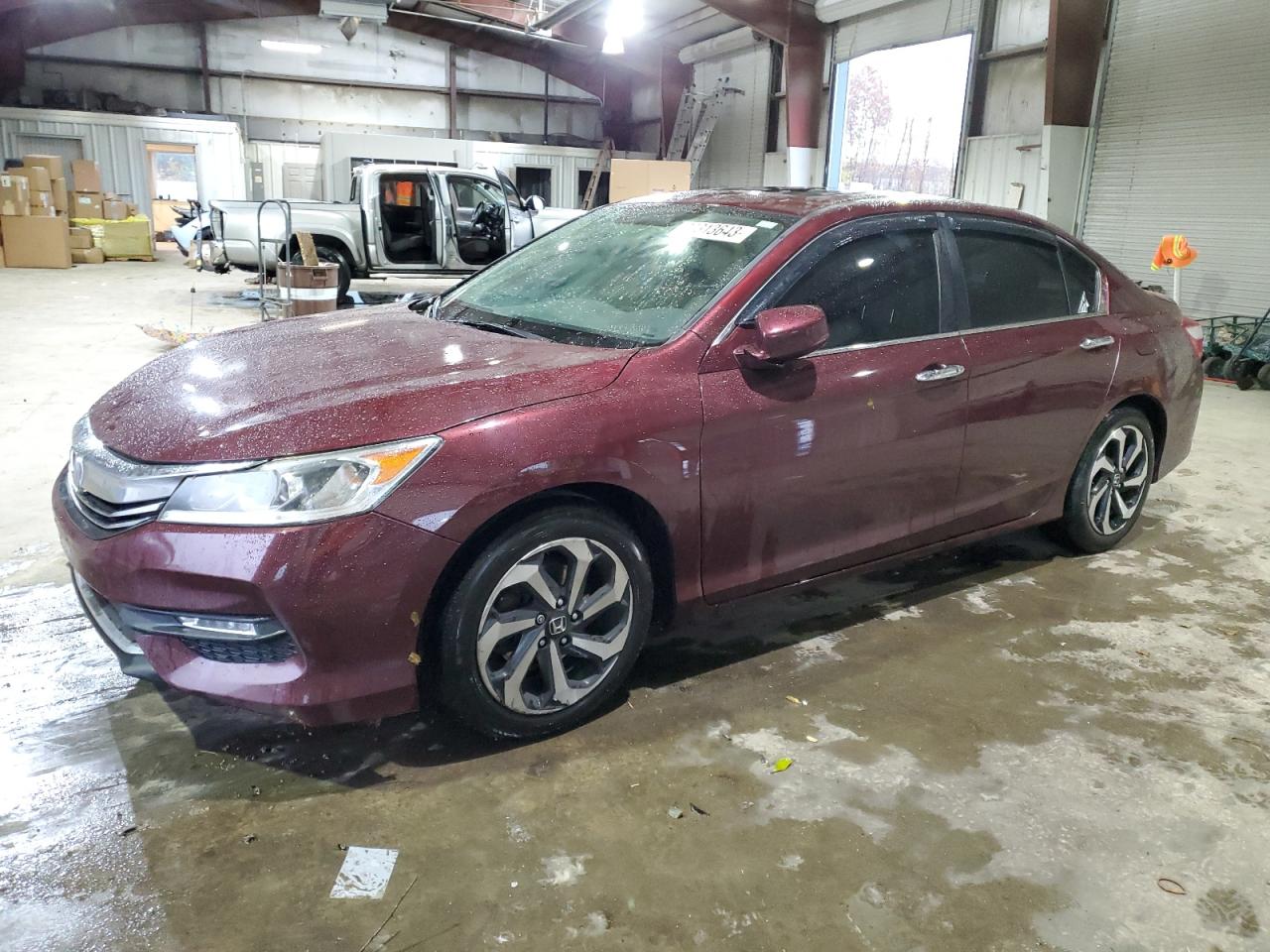 Image 1 of 2016 HONDA ACCORD EXL 2016 with VIN 1HGCR2F86GA004619