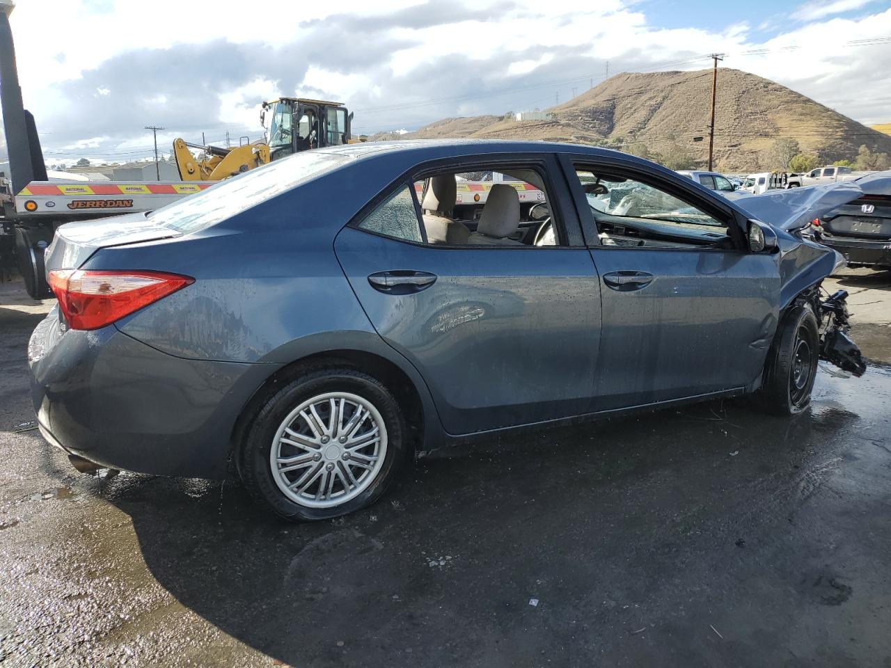 Изображение 3 2017 TOYOTA COROLLA L 2017 с VIN 2T1BURHE1HC914681