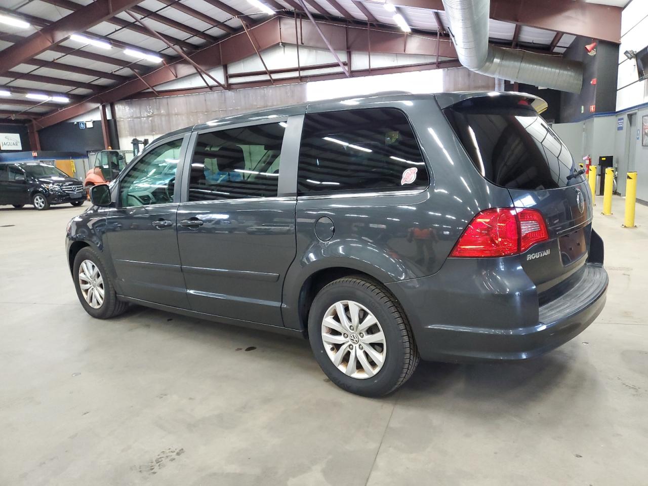 Obraz 2 z 2012 VOLKSWAGEN ROUTAN SE 2012 z VIN 2C4RVABGXCR354031