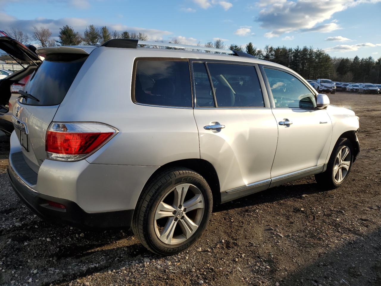 Obraz 3 z 2013 TOYOTA HIGHLANDER LIMITED 2013 z VIN 5TDDK3EH9DS208943
