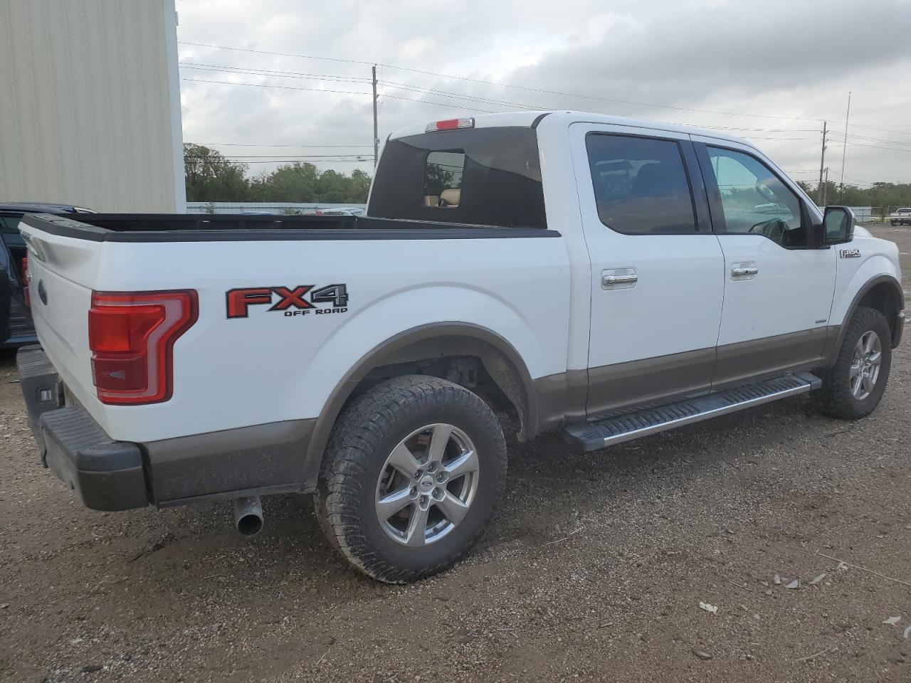 Изображение 3 2015 FORD F150 SUPERCREW 2015 с VIN 1FTEW1EG1FKD55045