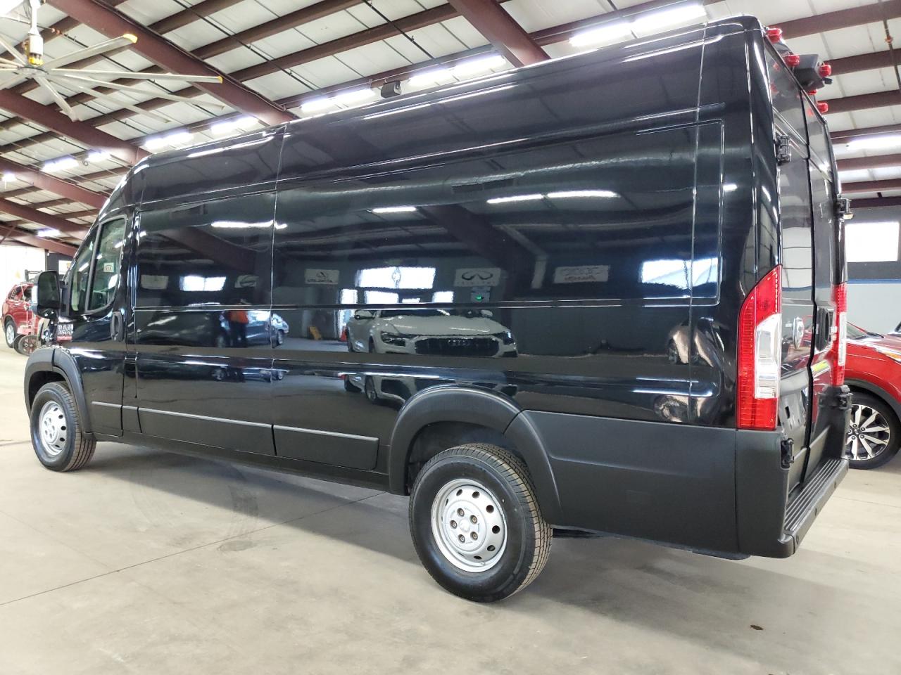 Image 2 of 2019 RAM PROMASTER 3500 3500 HIGH 2019 with VIN 3C6URVJG5KE508773