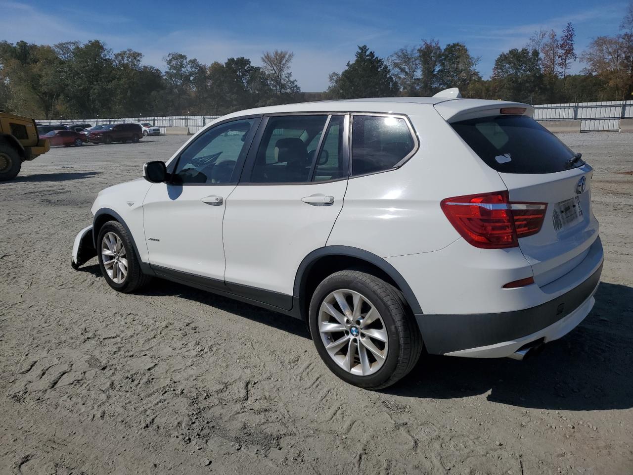 Obraz 2 z 2014 BMW X3 XDRIVE28I 2014 z VIN 5UXWX9C51E0D21216
