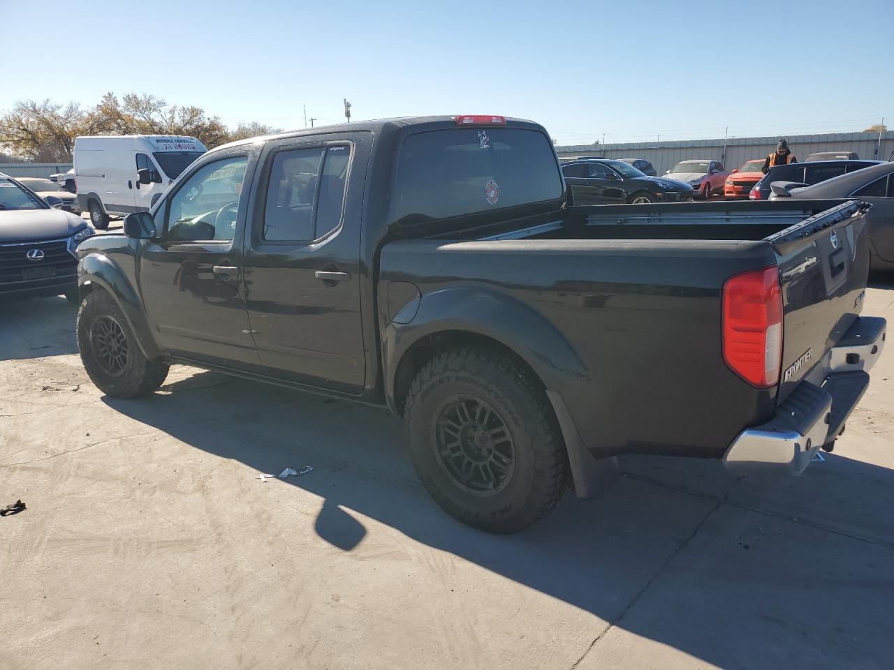 Image 2 of 2013 NISSAN FRONTIER S 2013 with VIN 1N6AD0EV1DN735881