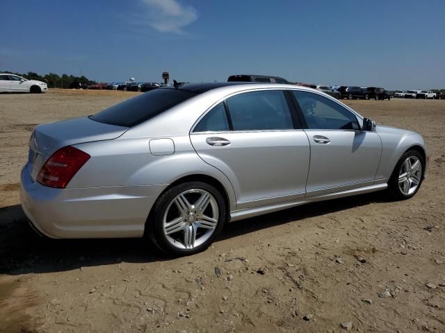 Obraz 3 z 2013 MERCEDES-BENZ S 550 4MATIC 2013 z VIN WDDNG9EB6DA519494