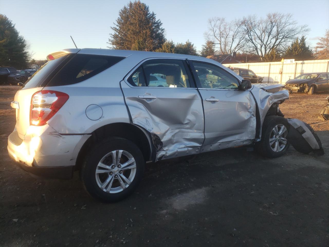 Изображение 3 2017 CHEVROLET EQUINOX LS 2017 с VIN 2GNALBEK4H6111291