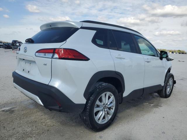 Image 3 of 2022 TOYOTA COROLLA CROSS LE 2022 with VIN 7MUCAAAG7NV010658