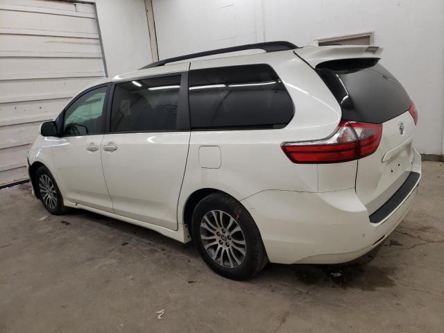 Image 2 of 2020 TOYOTA SIENNA XLE 2020 with VIN 5TDYZ3DC7LS068876