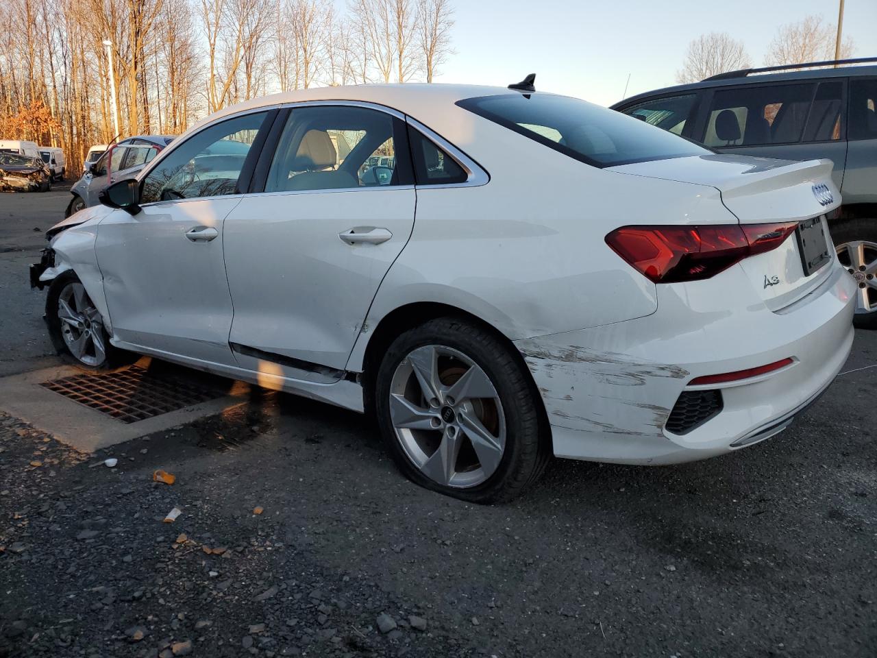 Изображение 2 2022 AUDI A3 PREMIUM 2022 с VIN WAUAUDGY3NA036730
