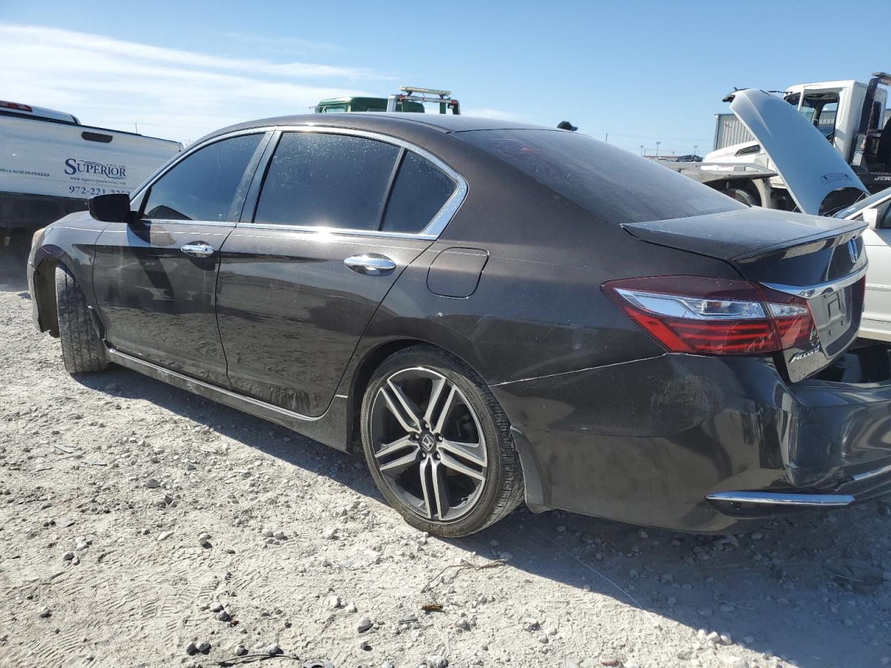 Изображение 2 2017 HONDA ACCORD SPORT 2017 с VIN 1HGCR2F65HA100449
