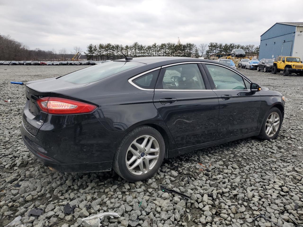 Image 3 of 2015 FORD FUSION SE 2015 with VIN 3FA6P0HD2FR272674
