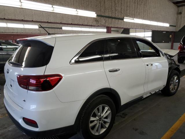 Изображение 3 2019 KIA SORENTO LX 2019 с VIN 5XYPGDA51KG445856