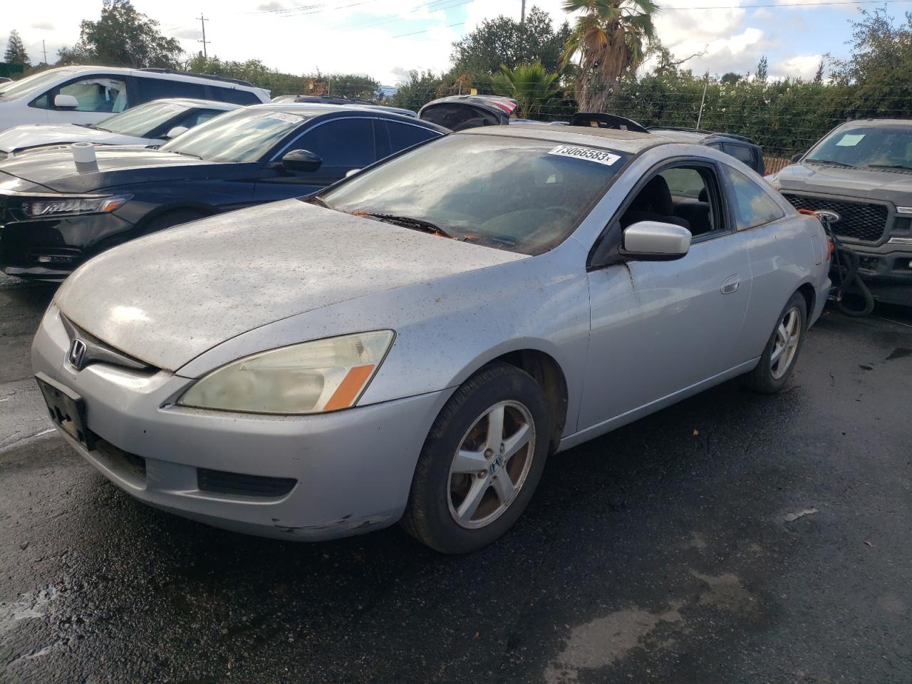 Obraz 1 z 2004 HONDA ACCORD EX 2004 z VIN 1HGCM72524A003115