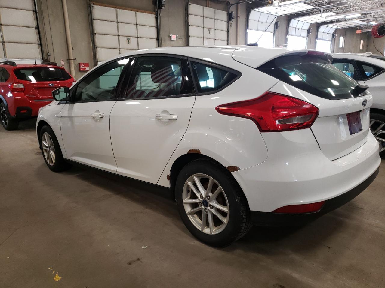 Изображение 2 2017 FORD FOCUS SE 2017 с VIN 1FADP3K28HL259249