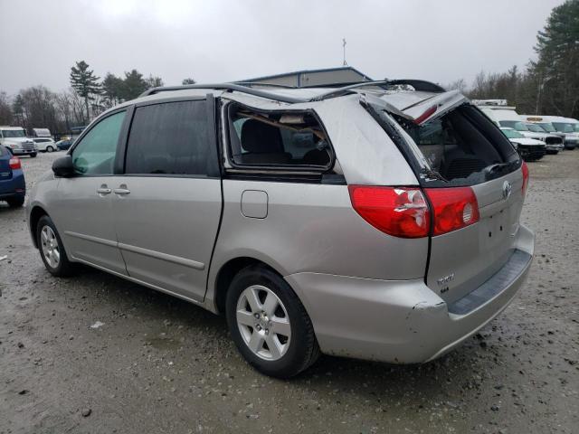Obraz 2 z 2010 TOYOTA SIENNA CE 2010 z VIN 5TDKK4CC7AS317272