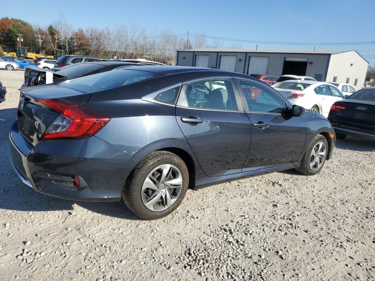 Изображение 3 2019 HONDA CIVIC LX 2019 с VIN 2HGFC2F67KH572143