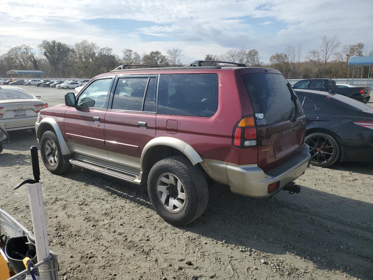 Image 2 of 2000 MITSUBISHI MONTERO SPORT LS 2000 with VIN JA4LS31H9YP814500