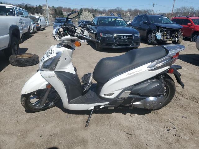 Изображение 3 2016 KYMCO USA INC PEOPLE GT 2016 с VIN RFBBFM299GB440133
