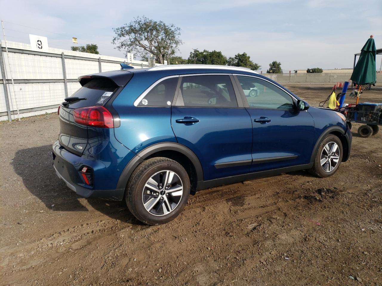 Image 3 of 2022 KIA NIRO LX 2022 with VIN KNDCB3LC7N5523542