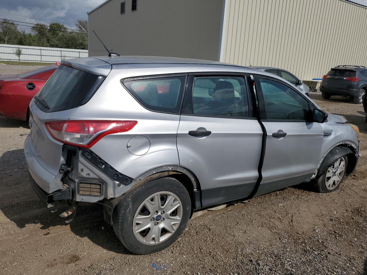 Obraz 3 z 2016 FORD ESCAPE S 2016 z VIN 1FMCU0F7XGUC10545