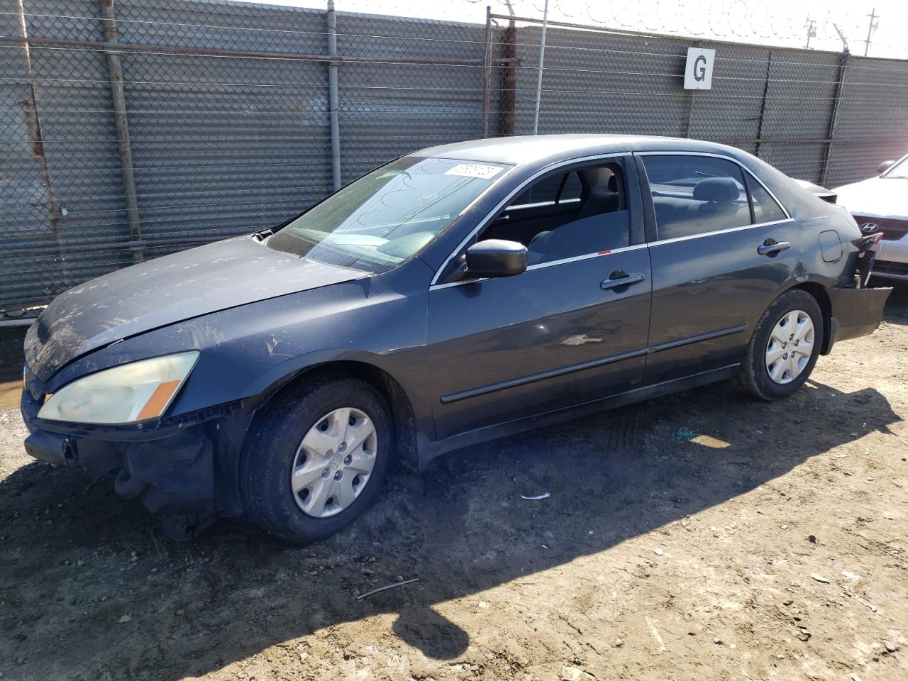 Obraz 1 z 2004 HONDA ACCORD LX 2004 z VIN 1HGCM553X4A049497