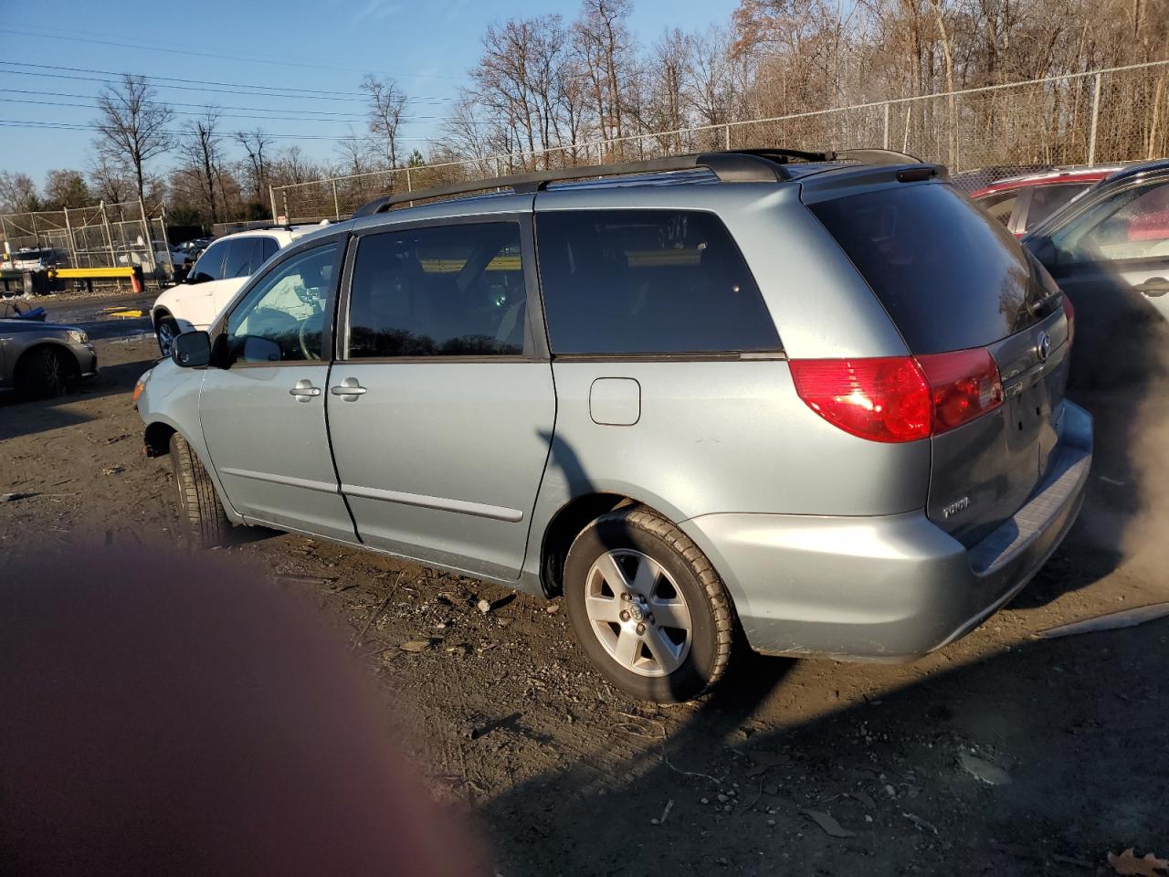Obraz 2 z 2007 TOYOTA SIENNA CE 2007 z VIN 5TDZK23C47S089291