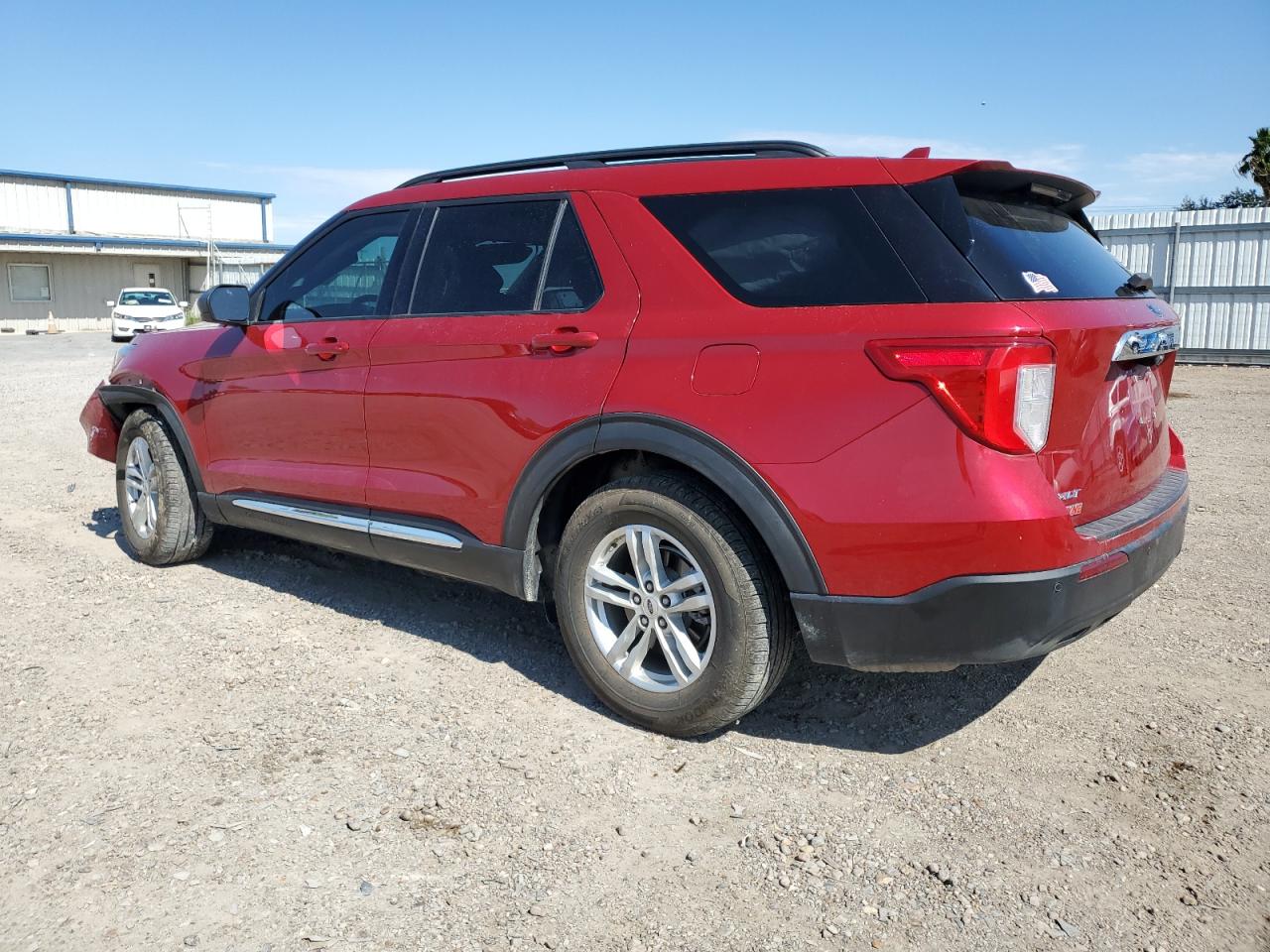 Image 2 of 2020 FORD EXPLORER XLT 2020 with VIN 1FMSK7DH9LGD15768